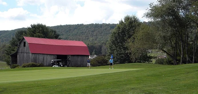 Draper Valley Golf Club course view 10